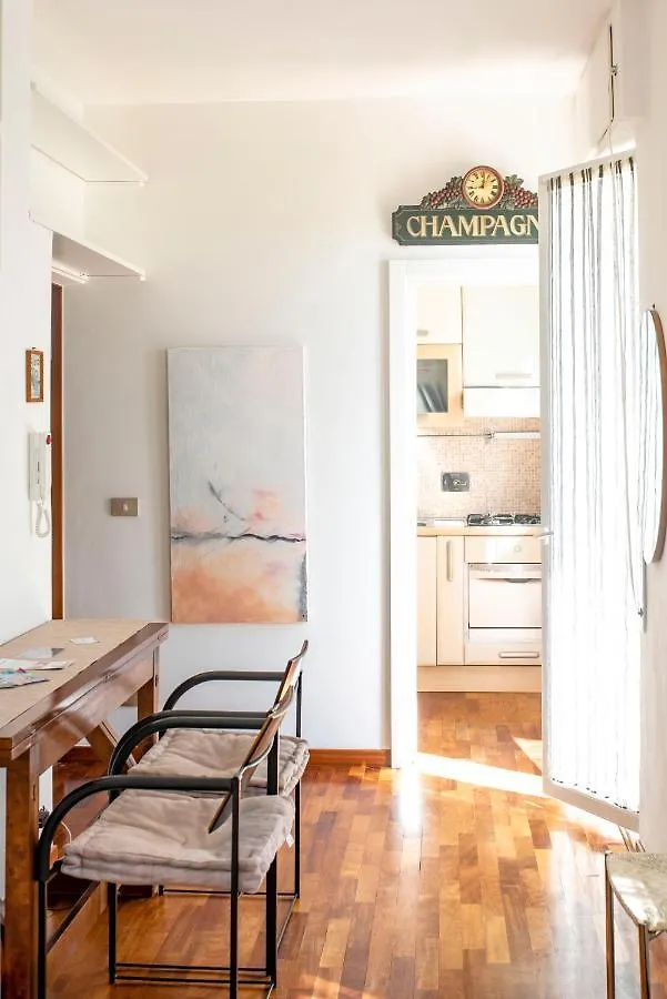 Appartamento Impluvium Lido di Ostia 0*,  Italy